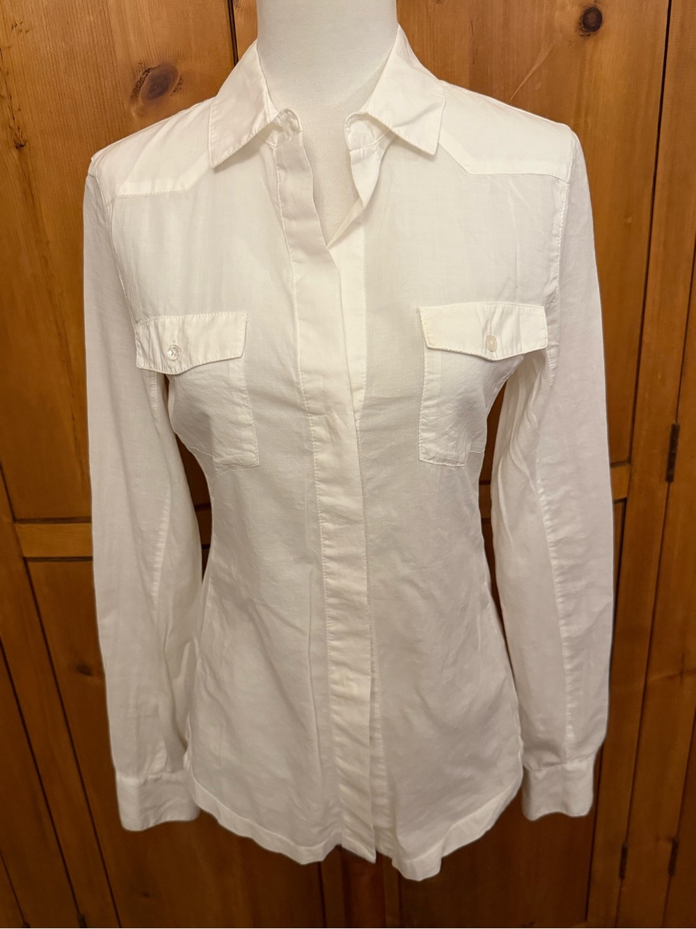 James Perse Classic White Button-Front Shirt, size S